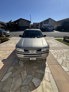 2002 Oldsmobile Bravada Base