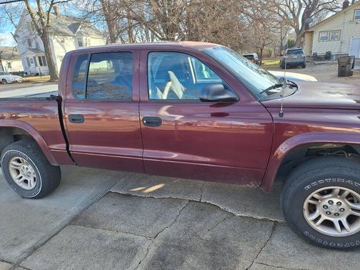 2003 Dodge Dakota SLT Quad Cab