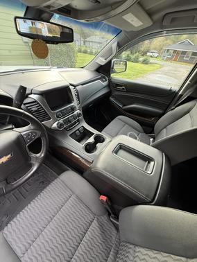 2017 Chevrolet Suburban LS