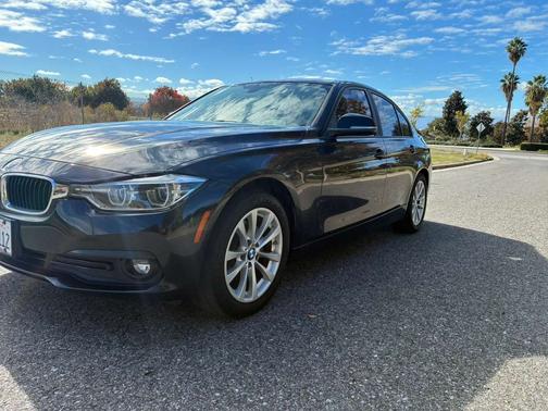 2018 BMW 320 i