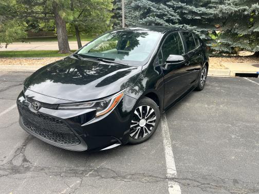 2022 Toyota Corolla LE
