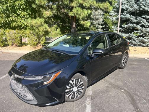 2022 Toyota Corolla LE