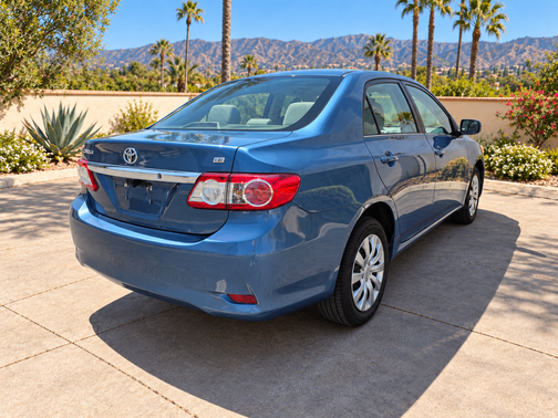 Blue 2013 Toyota Corolla LE