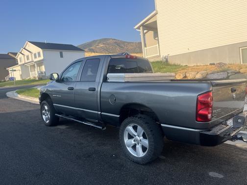 2007 Dodge Ram 1500 SLT Quad Cab