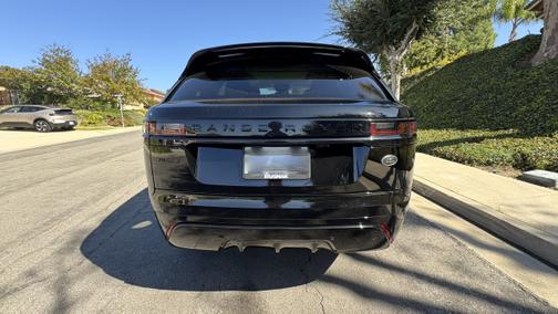 2019 Land Rover Range Rover Velar P250 SE R-Dynamic