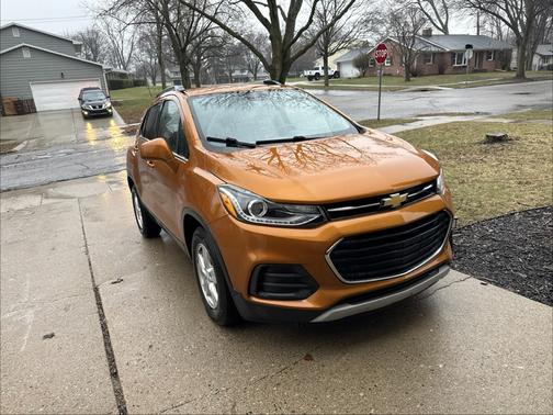 Orange 2017 Chevrolet Trax LT