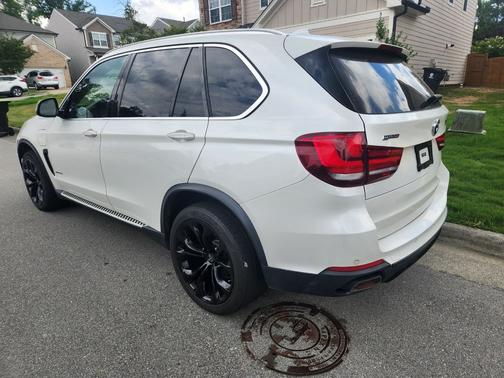 White 2016 BMW X5 eDrive xDrive40e