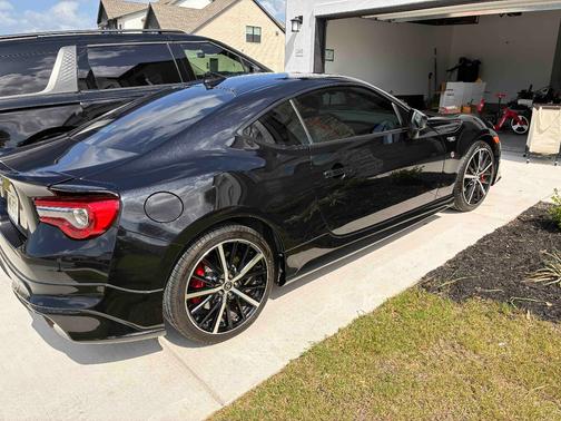 Black 2019 Toyota 86 TRD SE