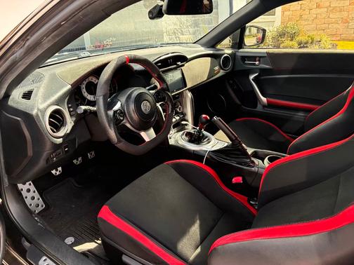 Black 2019 Toyota 86 TRD SE