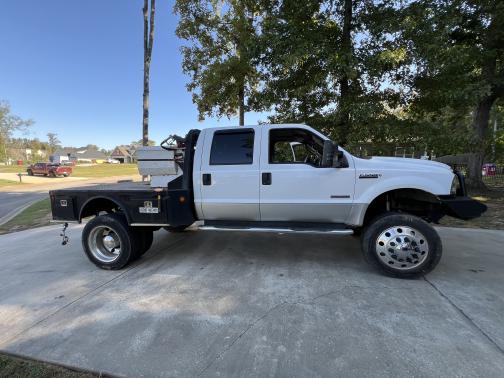 2004 Ford F-350 Lariat Crew Cab Super Duty