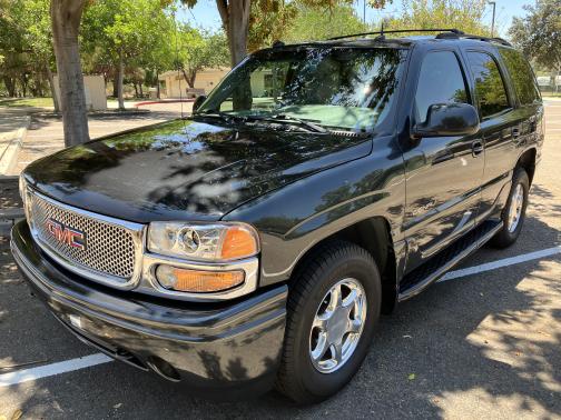 2003 GMC Yukon Denali