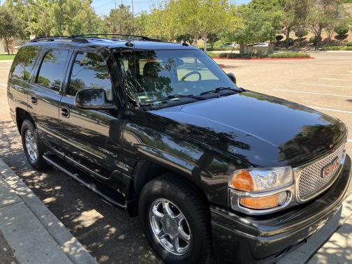 2003 GMC Yukon Denali