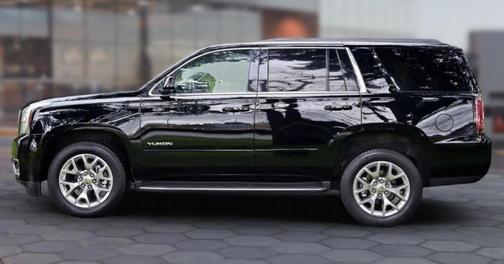 Black 2015 GMC Yukon SLT