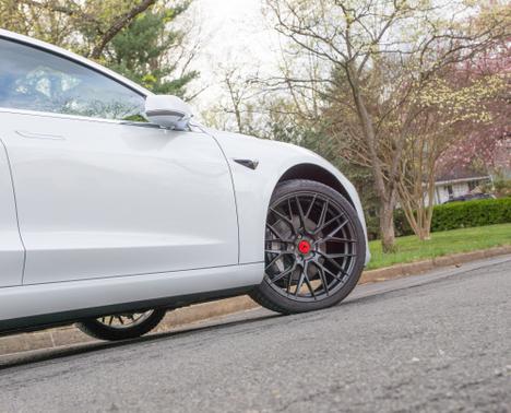 Photo 3 of 22 of 2018 Tesla Model 3 Long Range
