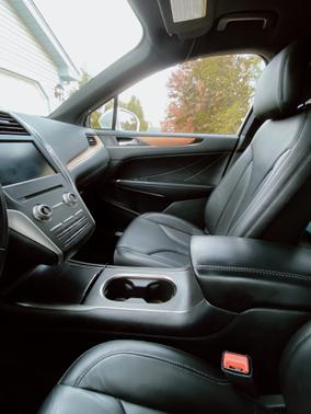 2015 Lincoln MKC Base