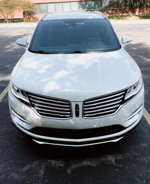 2015 Lincoln MKC Base
