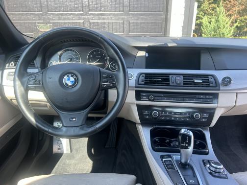 2011 BMW 535 i xDrive