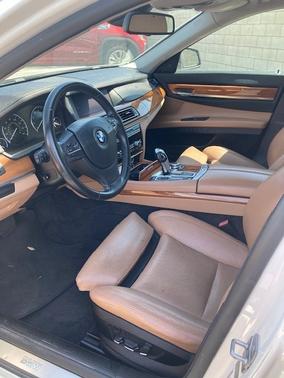 White 2011 BMW 750 i