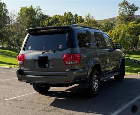 Gray 2006 Toyota Sequoia Limited