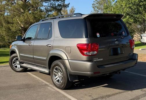 Gray 2006 Toyota Sequoia Limited