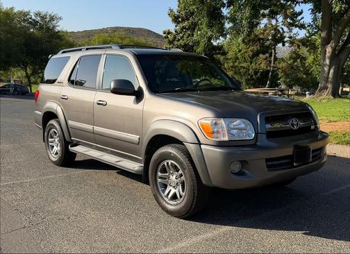 Gray 2006 Toyota Sequoia Limited