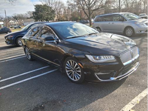 2020 Lincoln MKZ Standard