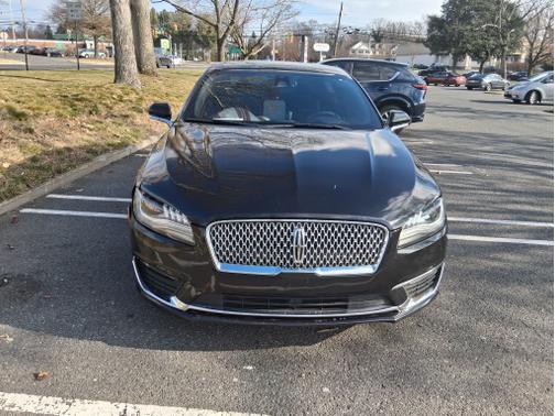 2020 Lincoln MKZ Standard