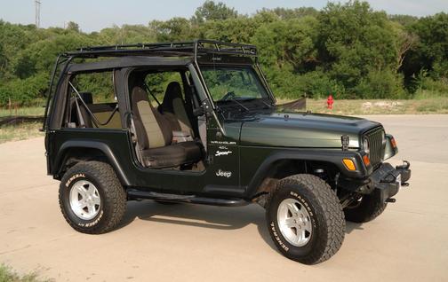 Green 1998 Jeep Wrangler Sport