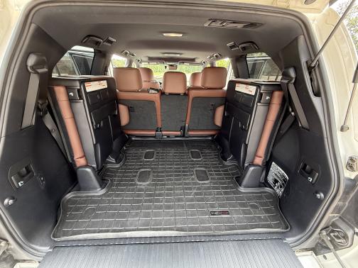 2021 Toyota Land Cruiser Base