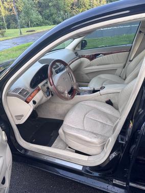 Black 2004 Mercedes-Benz E-Class E500