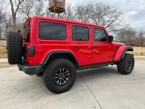 2024 Jeep Wrangler Rubicon X