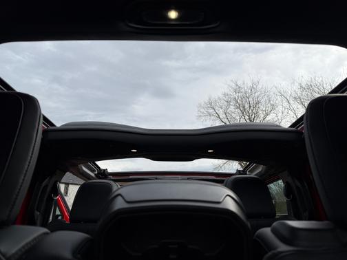 2024 Jeep Wrangler Rubicon X