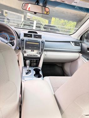 Gray 2012 Toyota Camry Hybrid XLE