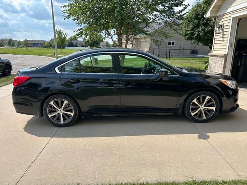Black 2015 Subaru Legacy 2.5i Limited