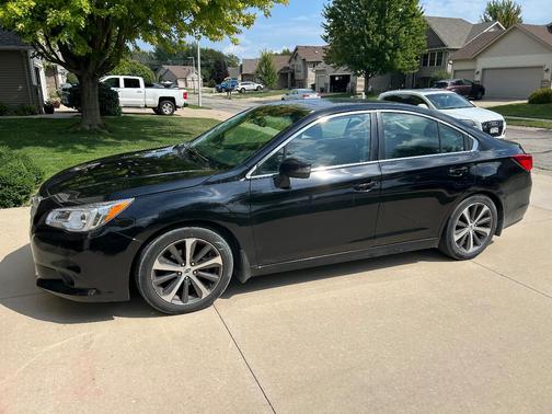 Black 2015 Subaru Legacy 2.5i Limited