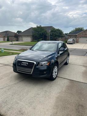 Blue 2012 Audi Q5 2.0T Premium Plus
