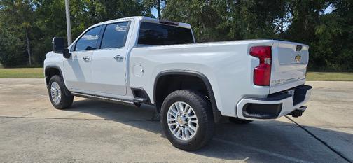 White 2023 Chevrolet Silverado 2500 High Country