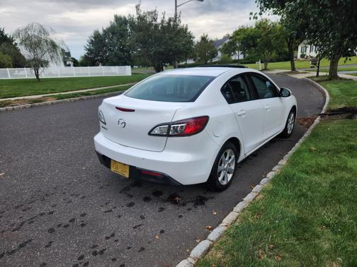 2011 Mazda Mazda3 i Touring