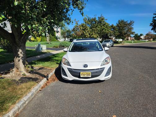 2011 Mazda Mazda3 i Touring