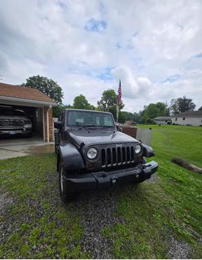 Gray 2016 Jeep Wrangler Unlimited Sport RHD
