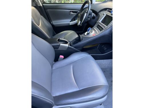 2012 Toyota Prius Plug-in Advanced