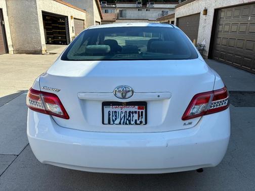 White 2011 Toyota Camry LE