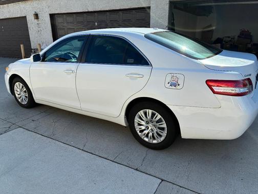 White 2011 Toyota Camry LE