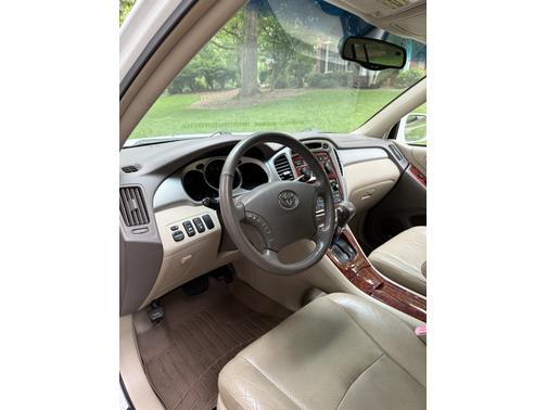 2004 Toyota Highlander Limited
