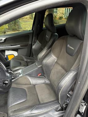 2015 Volvo XC60 T6 R-Design Premier Plus