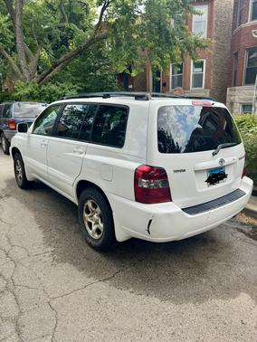 White 2005 Toyota Highlander Base
