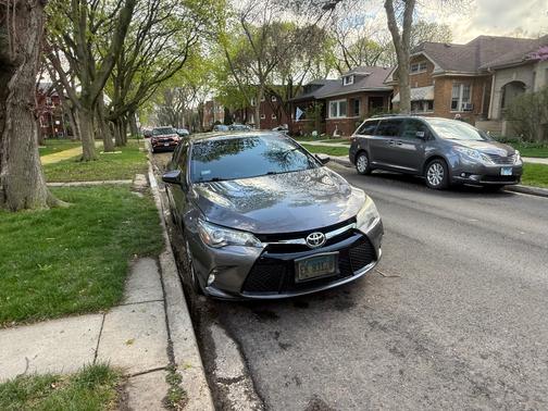 Gray 2015 Toyota Camry SE