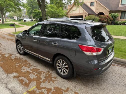 2013 Nissan Pathfinder SL