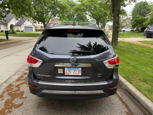 2013 Nissan Pathfinder SL