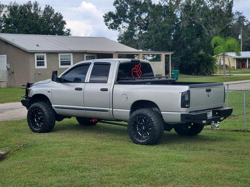 Silver 2008 Dodge Ram 2500 SLT Quad Cab